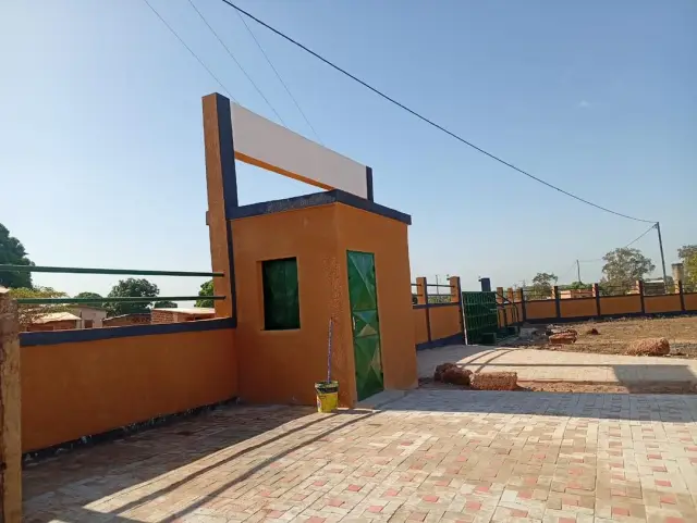 Construction de latrines et blocs sanitaires à Rapadama – photo 5