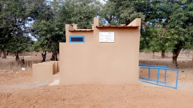 Construction de latrines et blocs sanitaires à Rapadama – photo 2