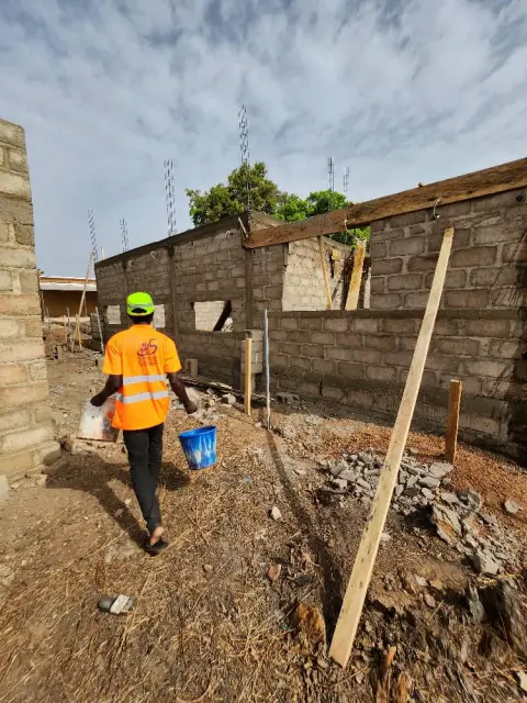 Concrete block masonry building – photo 11